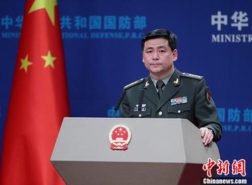 Spokesman for China's Defense Ministry addresses a press conference. (Photo/China News Service)